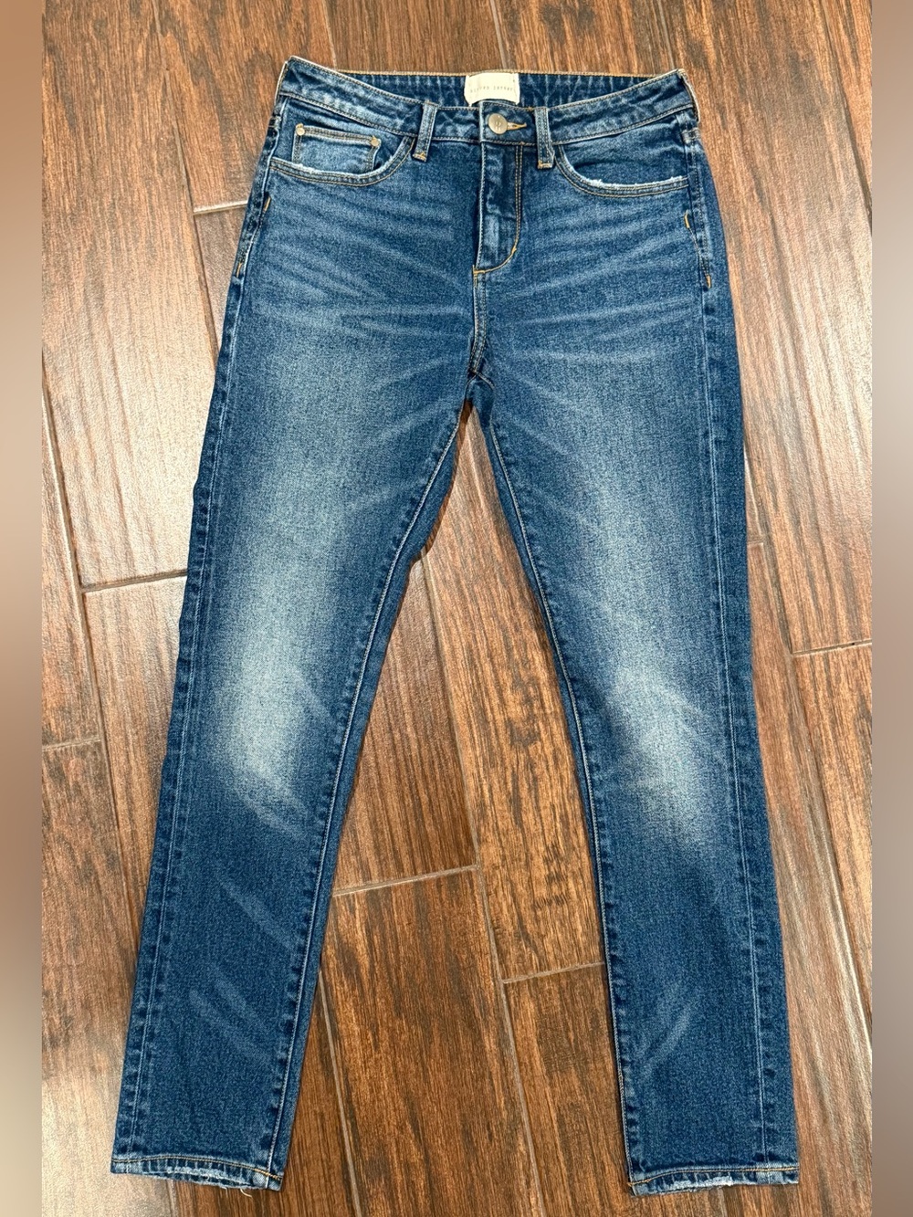 Gilded Intent Women's Skinny Jeans in Dark Blue